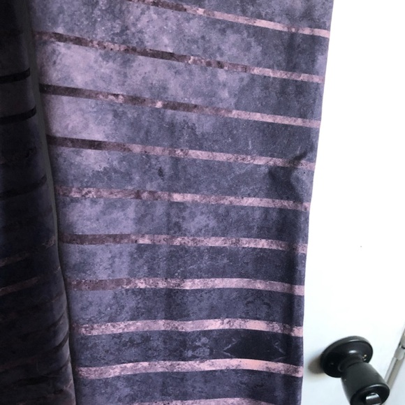 Yoga pants - Picture 3 of 3